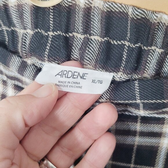 Ardene 2Pc Set Black White & Beige Two Pleated Plaid Mini Skirts Size XL - Picture 14 of 16